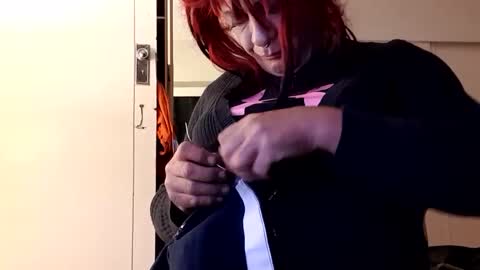 Snapshot of full4cefull chatting on January 31, 2025, 7:18 pm Pizzaz online show from January 31, 2025, 7:18 pm