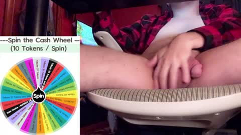 Snapshot of fullofkinks chatting on December 9, 2024, 8:33 pm Fullofkink online show from December 9, 2024, 8:33 pm