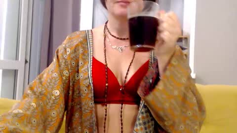 Snapshot of fun4tips chatting on February 16, 2026, 6:53 am Fun4Tips online show from February 16, 2026, 6:53 am