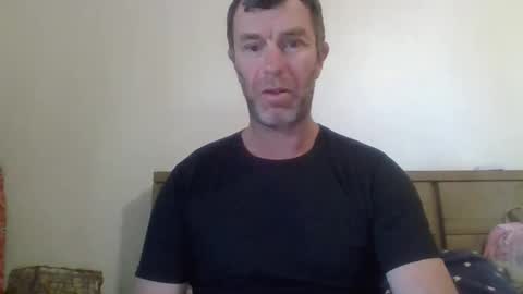funaussieguy80 online show from May 13, 2026, 10:06 pm