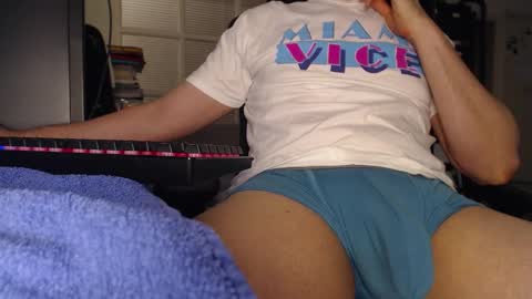 Snapshot of funcamer chatting on November 6, 2025, 7:15 pm Pablo Longaniza online show from November 6, 2025, 7:15 pm