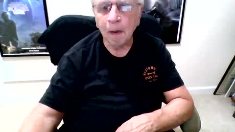 funclemike online show from October 6, 2025, 3:04 am