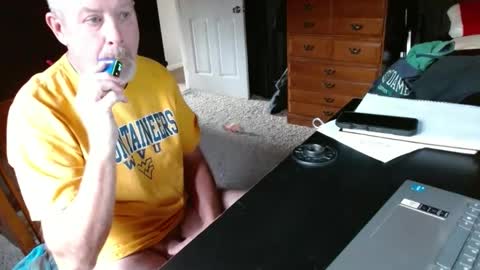 Snapshot of fundaddy_71 chatting on December 4, 2024, 3:21 pm fundaddy_71 online show from December 4, 2024, 3:21 pm