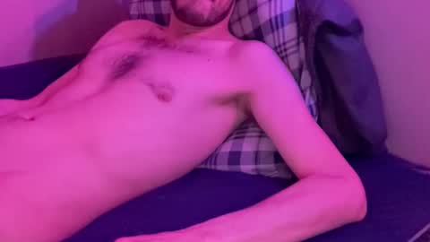 fundude1993 online show from April 19, 2026, 9:39 pm