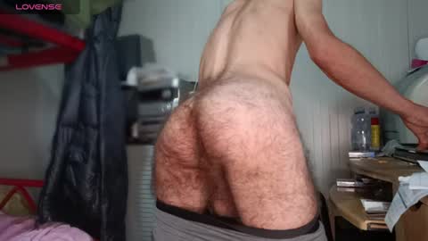 Italian men online show from July 13, 2026, 4:43 pm