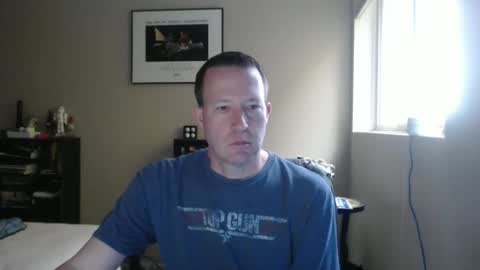 Hello online show from November 8, 2025, 10:30 pm