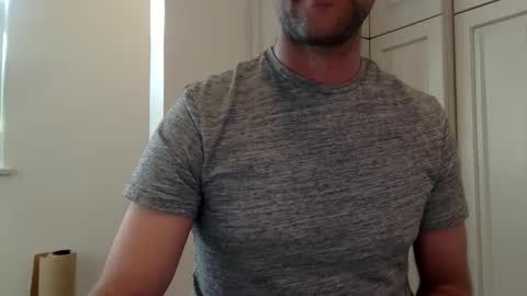 Snapshot of funtimes4us32 chatting on December 5, 2024, 5:06 pm Funtimes4us32 online show from December 5, 2024, 5:06 pm