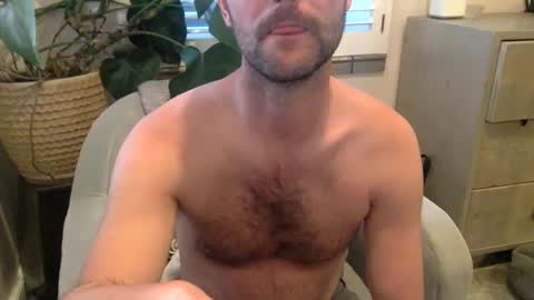 Snapshot of funtimes4us32 chatting on December 16, 2024, 8:58 pm Funtimes4us32 online show from December 16, 2024, 8:58 pm