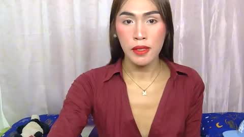 LIL LEE online show from May 21, 2026, 12:39 am