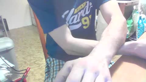 furtaky00 online show from March 11, 2025, 11:04 pm