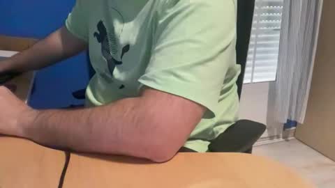 fuzitzu2 online show from April 20, 2026, 7:00 am