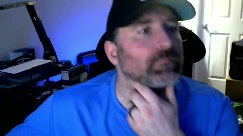 fuzz08 online show from June 18, 2026, 12:22 am