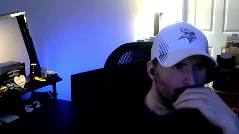 fuzz69_ online show from February 5, 2026, 7:07 pm