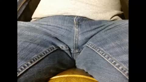 Snapshot of fuzzyblues chatting on December 9, 2024, 10:52 pm Fuzzy Blues online show from December 9, 2024, 10:52 pm