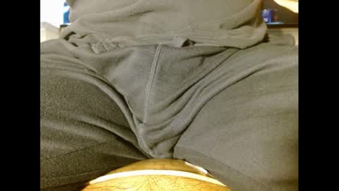 Snapshot of fuzzyblues chatting on December 27, 2024, 8:50 pm Fuzzy Blues online show from December 27, 2024, 8:50 pm