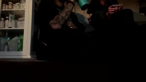 Snapshot of fvvkboyy chatting on January 6, 2025, 5:30 am fvvkboyy online show from January 6, 2025, 5:30 am