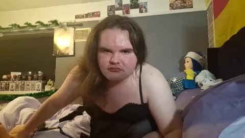 Snapshot of fxckc4rl3yllis99 chatting on December 1, 2025, 1:43 am fxckc4rl3yllis99 online show from December 1, 2025, 1:43 am