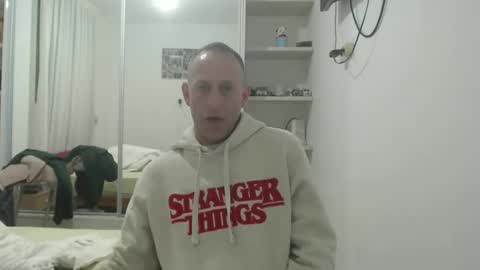 Snapshot of g10303 chatting on February 24, 2026, 3:37 am g103031910303 online show from February 24, 2026, 3:37 am