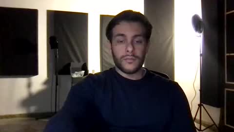 g_o_h4 online show from February 2, 2025, 10:39 pm