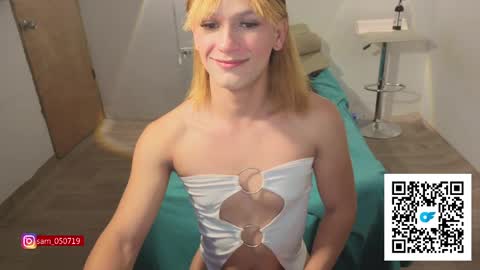 g_obedient_boy online show from April 10, 2026, 10:53 am