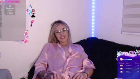 Snapshot of gabb_rioss chatting on December 3, 2024, 3:20 am Gabriela online show from December 3, 2024, 3:20 am