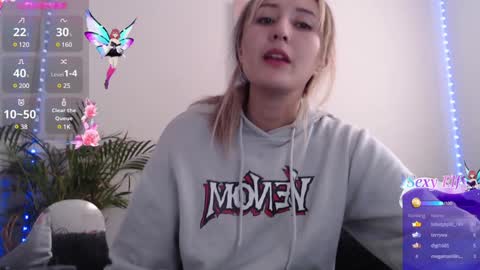 Snapshot of gabb_rioss chatting on December 31, 2024, 8:34 pm Gabriela online show from December 31, 2024, 8:34 pm