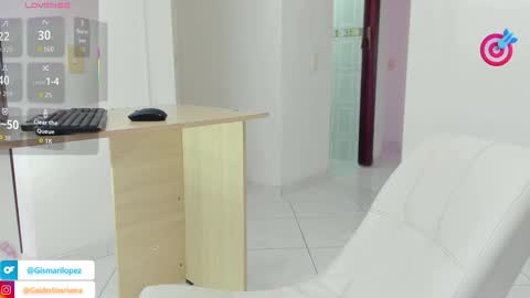 Snapshot of gabbygrey1 chatting on December 1, 2025, 9:42 pm Gabby Grey online show from December 1, 2025, 9:42 pm