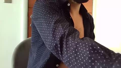 javier online show from January 7, 2025, 2:19 pm