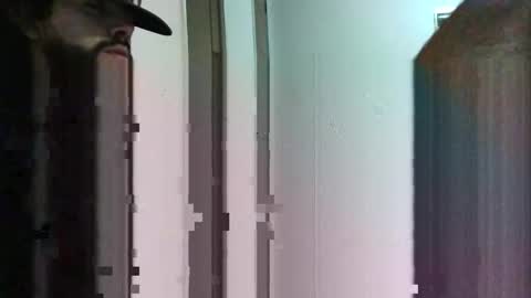 javier online show from February 4, 2025, 2:39 am