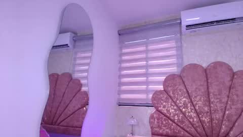 gabriela online show from February 9, 2026, 7:29 pm