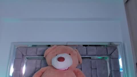 Snapshot of gabriela_montess chatting on December 8, 2024, 8:51 am Gabriela Montes online show from December 8, 2024, 8:51 am