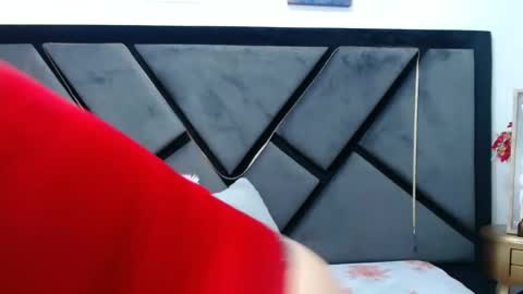 GABRIELA online show from February 7, 2025, 7:38 pm