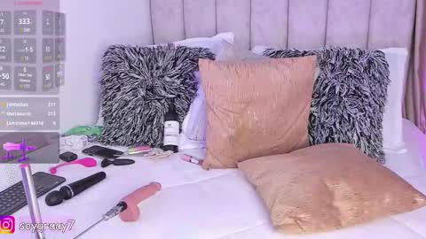 gabrielagray online show from February 19, 2025, 3:50 am