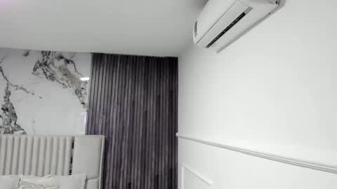 Gabriela Kassi online show from March 25, 2026, 11:05 am