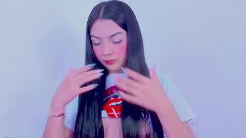 Gabriela Evans MS online show from January 9, 2025, 2:33 am