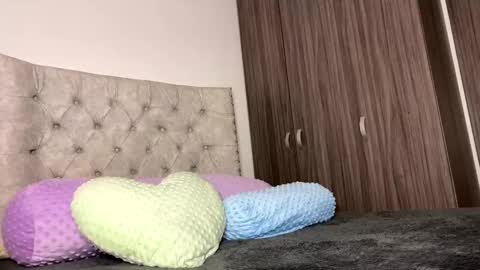 gabrielatafur1 online show from November 7, 2025, 10:10 pm