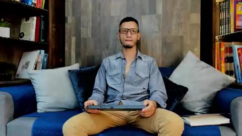 Snapshot of gabrieldraven chatting on September 25, 2025, 7:50 pm gabrieldraven online show from September 25, 2025, 7:50 pm