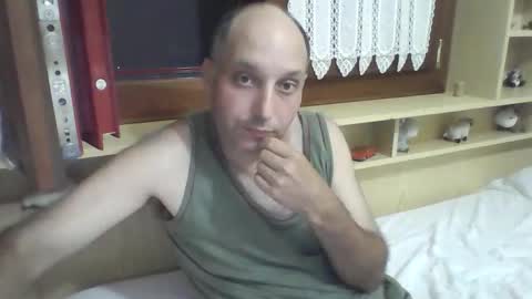 Snapshot of gabrielegr22 chatting on September 9, 2025, 8:30 pm Gabriele online show from September 9, 2025, 8:30 pm