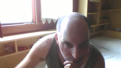 Snapshot of gabrielegr22 chatting on September 10, 2025, 2:06 pm Gabriele online show from September 10, 2025, 2:06 pm