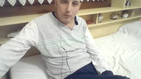 Snapshot of gabrielegr22 chatting on October 4, 2025, 6:39 pm Gabriele online show from October 4, 2025, 6:39 pm