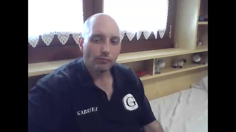 Snapshot of gabrielegr22 chatting on October 15, 2025, 2:50 pm Gabriele online show from October 15, 2025, 2:50 pm