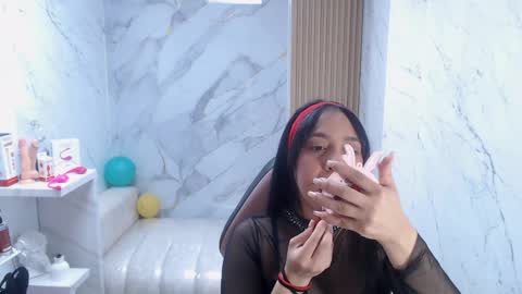 Snapshot of gabriella_storm_tf chatting on April 1, 2026, 1:34 pm Gabriella online show from April 1, 2026, 1:34 pm