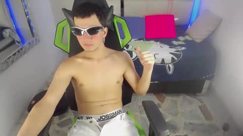 GABRIEL online show from November 8, 2025, 8:40 pm