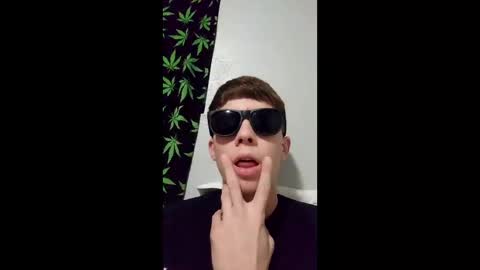 gabrielrea556 online show from March 20, 2026, 5:34 am