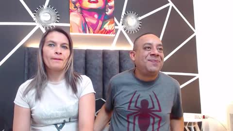 gabrielyabigail online show from February 19, 2026, 3:19 pm