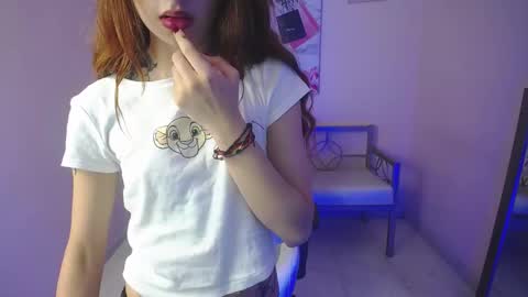 Snapshot of gaby_angel25 chatting on September 30, 2025, 6:35 pm .. .. online show from September 30, 2025, 6:35 pm