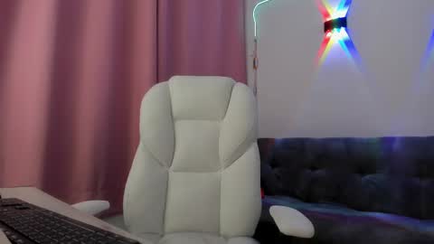 Snapshot of gaby_foox chatting on February 11, 2025, 6:40 am gaby online show from February 11, 2025, 6:40 am