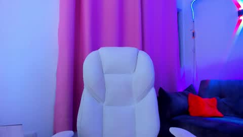 Snapshot of gaby_foox chatting on September 18, 2025, 1:57 pm gaby online show from September 18, 2025, 1:57 pm