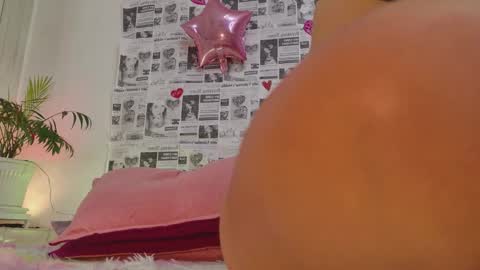 Snapshot of gaby_mason chatting on February 18, 2026, 6:48 pm Gaby online show from February 18, 2026, 6:48 pm