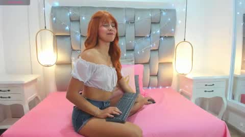 GABRIELA  online show from December 22, 2025, 11:40 am